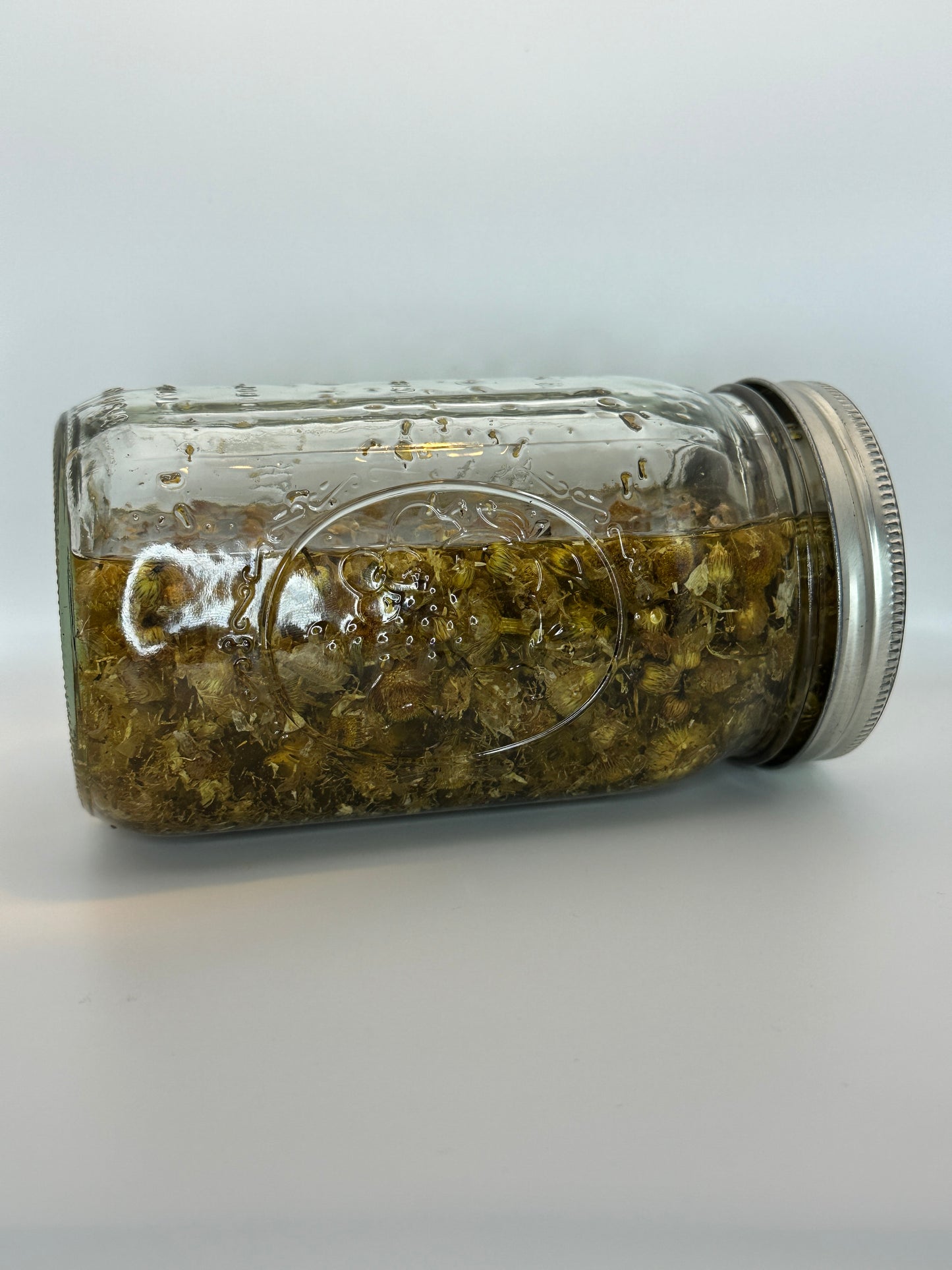 Herbal Salve (Chamomile)